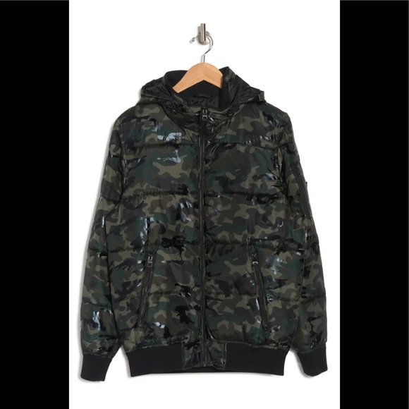 Guess Camo Print Hooded Puffer Jacket - Picture 3 of 12